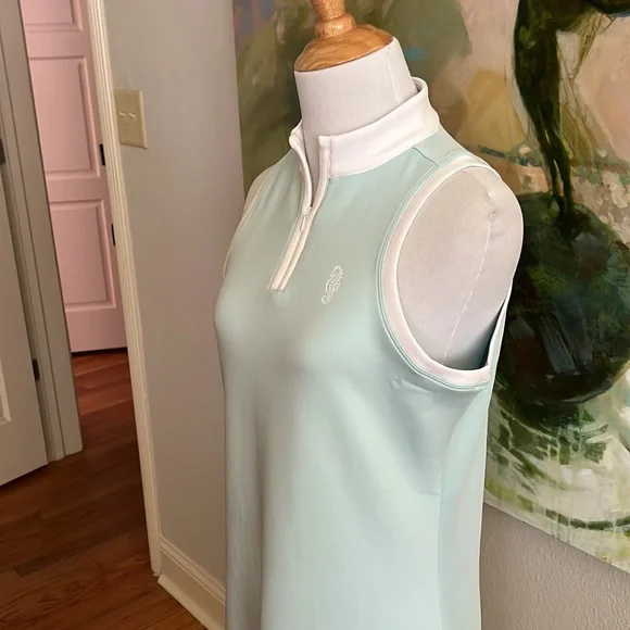 Tail Active dress with white trim MEDIUM seahorse logo Pickleball tennis golf - Picture 4 of 16